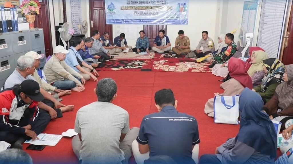 Bersama YLKI Kalsel, PAM Bandarmasih Gelar Silaturahmi dan Sosialisasi di Kelurahan Pekapuran Laut